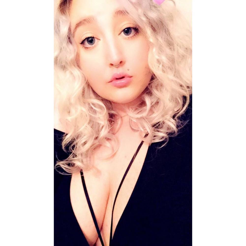 Meet your Posher, Brittany